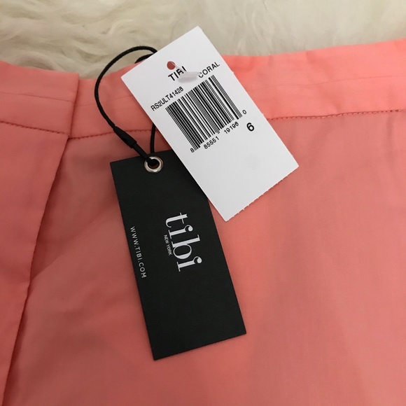 TIBI Mini Shorts - Picture 6 of 7